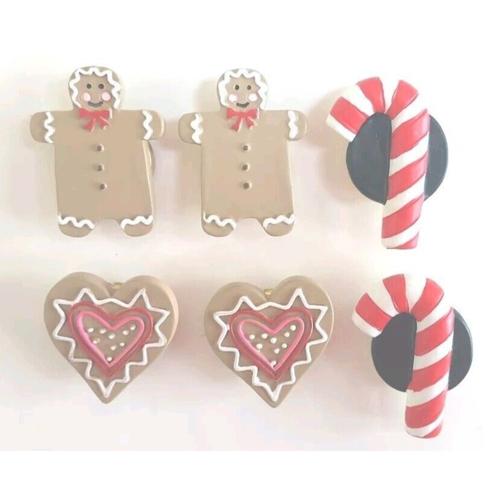 New! Set Of 6 Christmas Themed Resin & Metal Button Covers